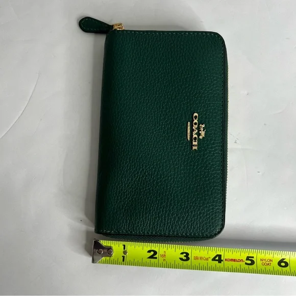 Coach Women’s Pebbled Leather Long Zip Around Wallet Emerald Green Maroon Int. - Picture 9 of 9